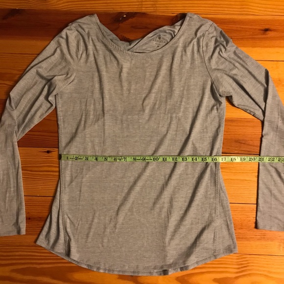 Athleta Light Blue Open Back Long Sleeve Top, EUC, M - Picture 7 of 13